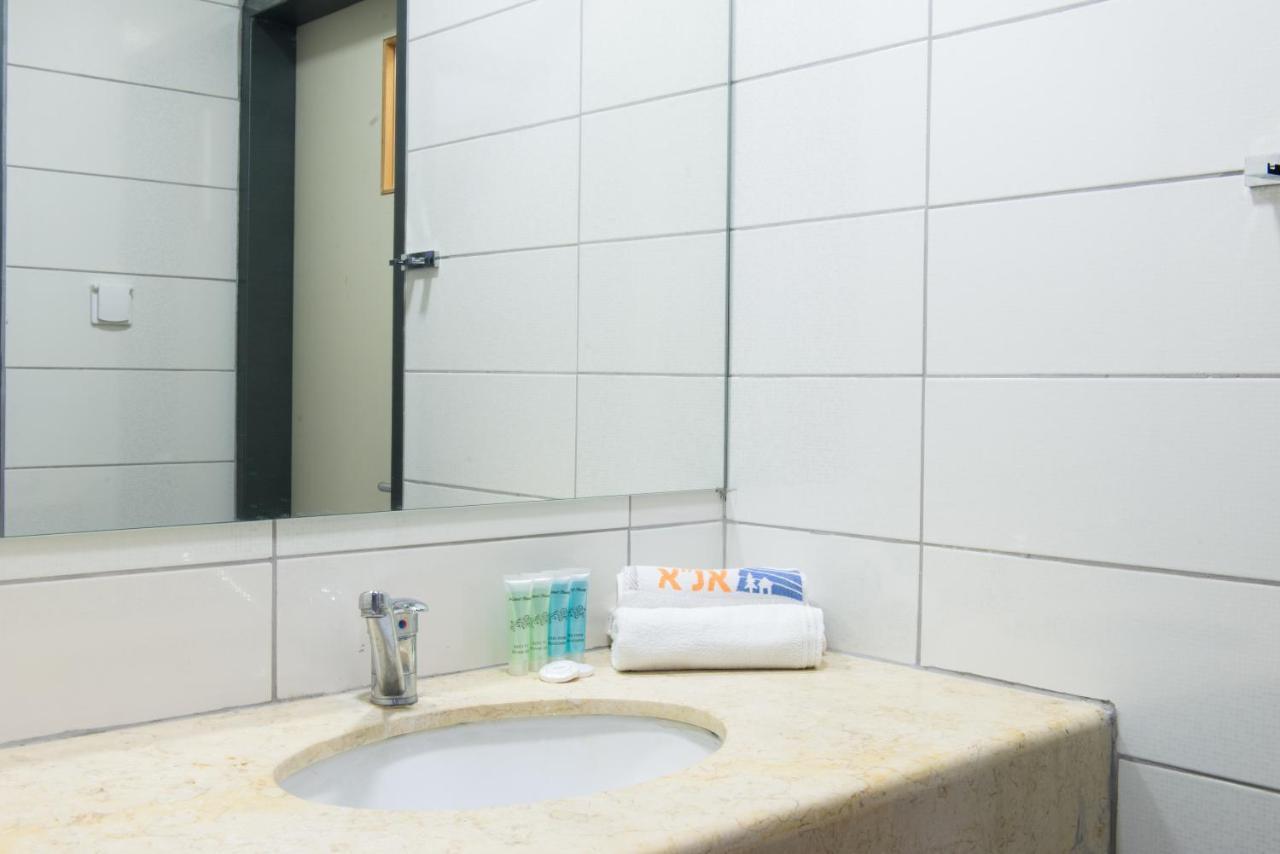 Hi - Tel Hai Hostel 凯发吉拉迪 外观 照片