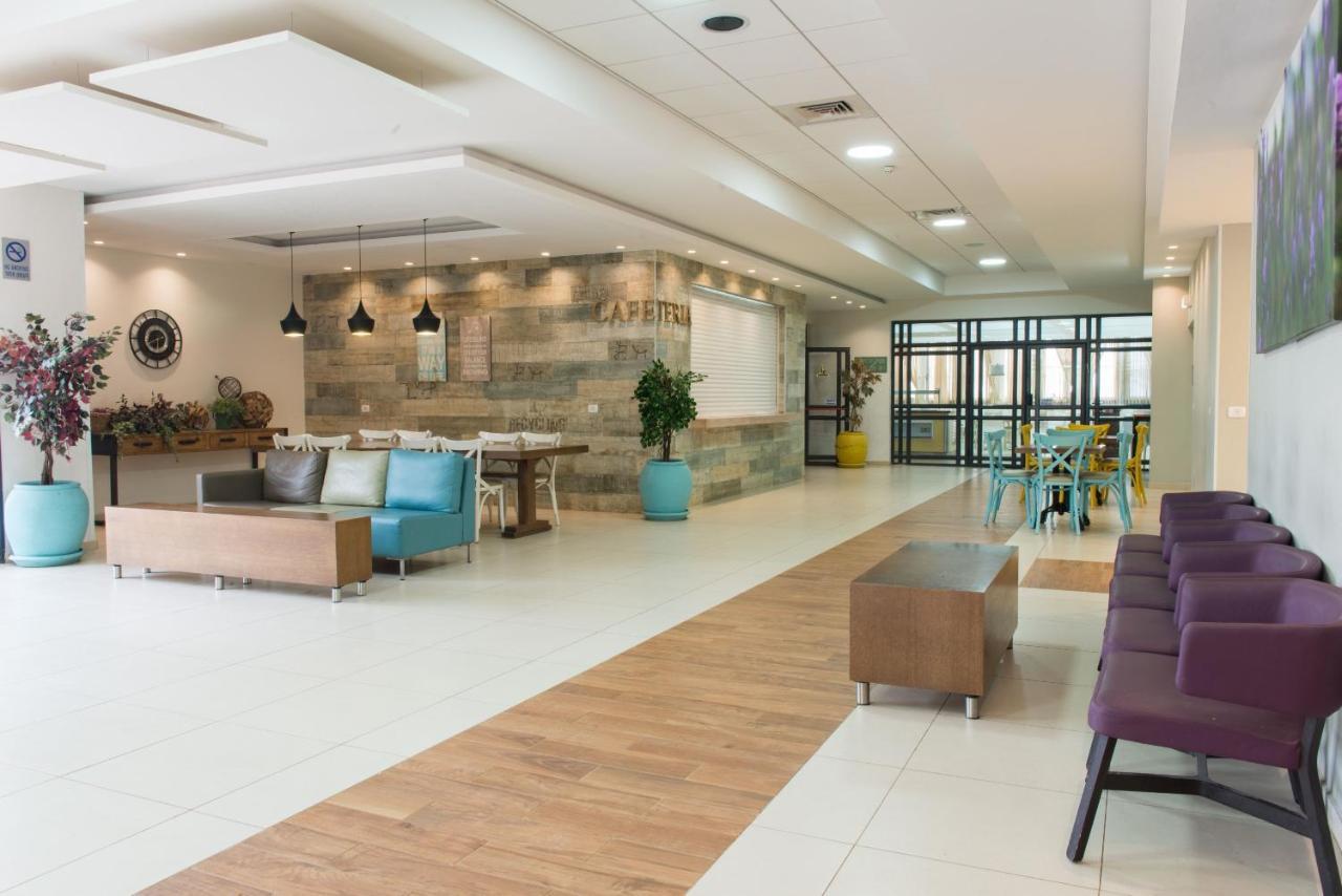 Hi - Tel Hai Hostel 凯发吉拉迪 外观 照片
